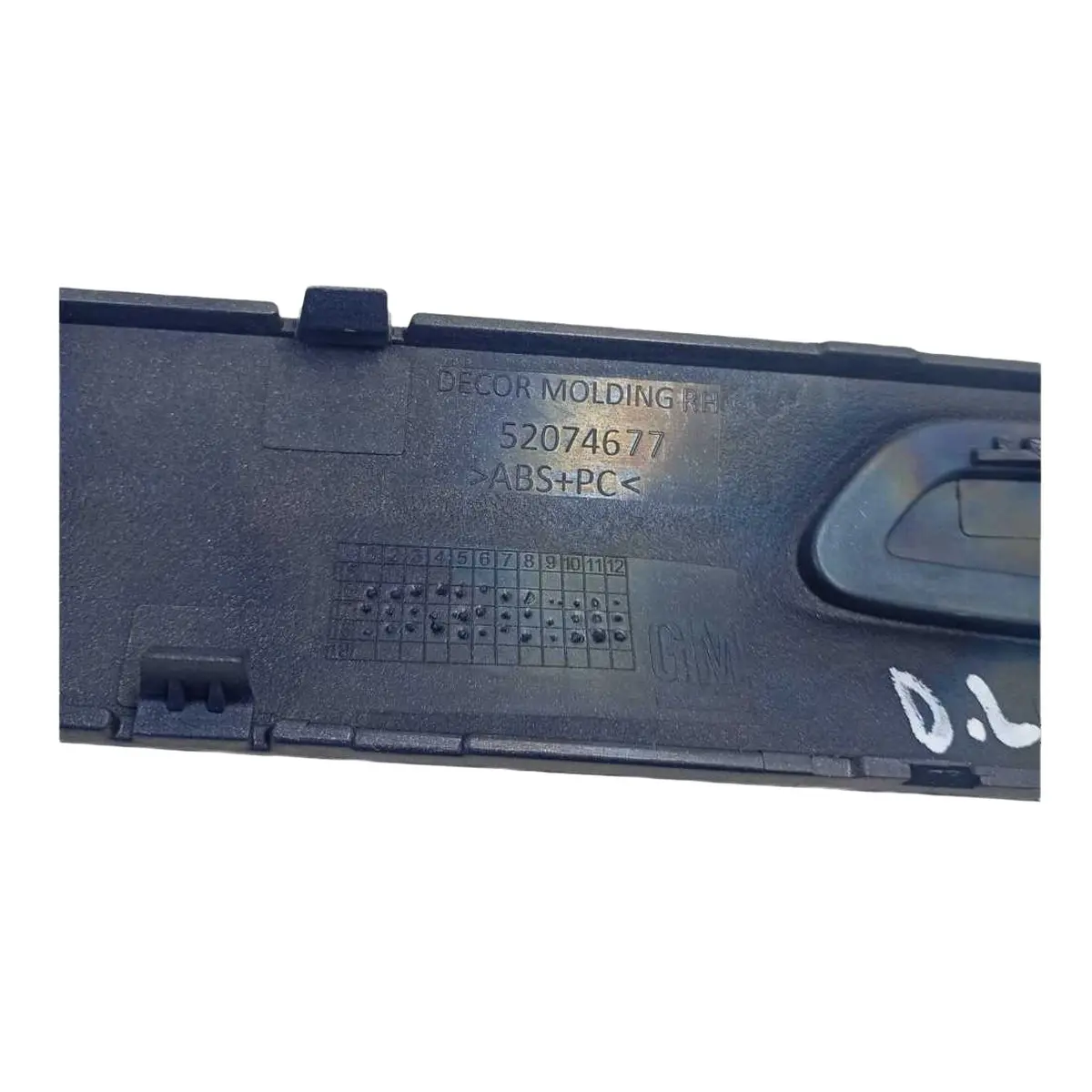 Moldura Porta Dianteira Esquerda Trailblazer 2019 52074677 — imagem 2