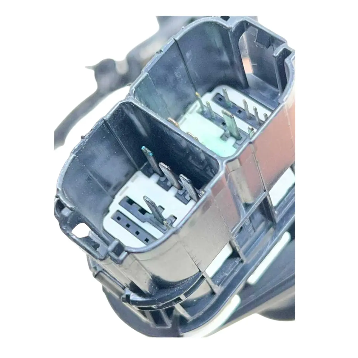 CHICOTE PORTA DIANTEIRA ESQUERDA FORD KA 2018 E3B5 14631 — imagem 4