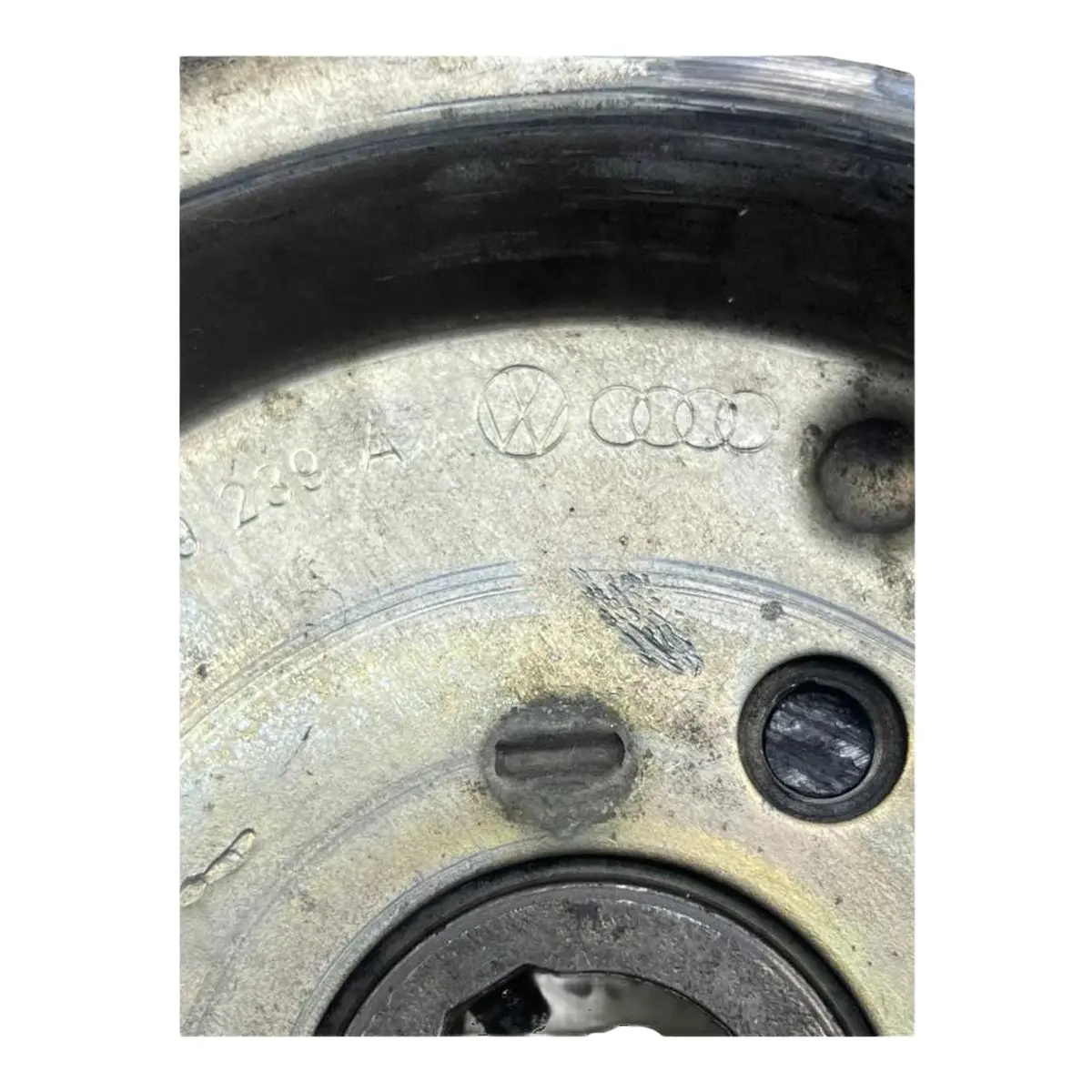 CUBO POLIA COMANDO VALVULAS AMAROK 2.0 12/17 03L 109 239 A — imagem 3