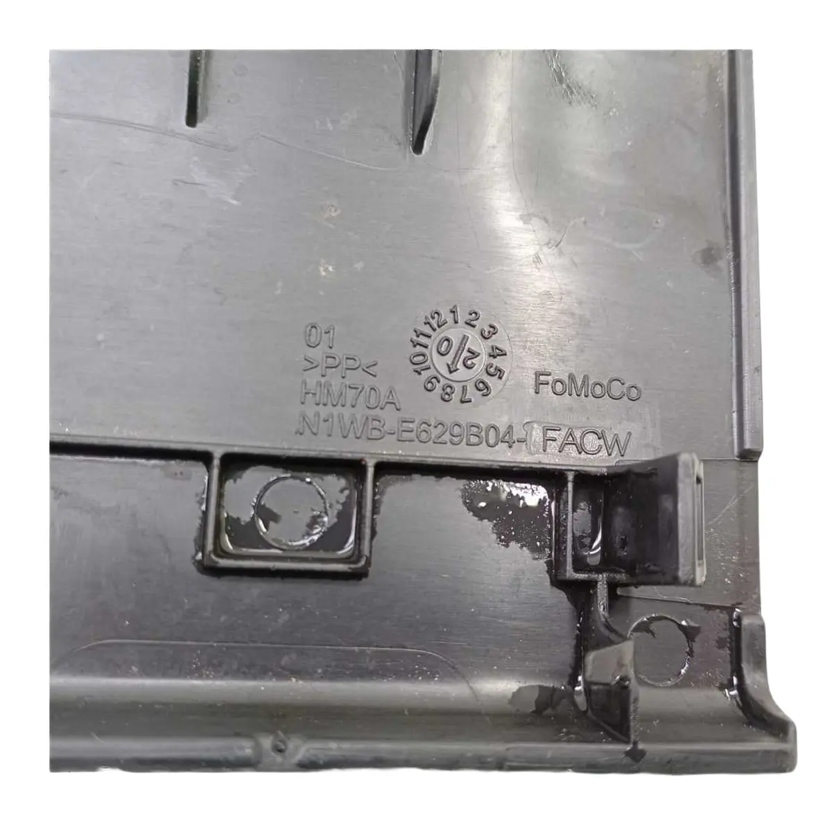 Tampa Moldura Ford Ranger XLS 2025 N1WBE629B04 — imagem 3