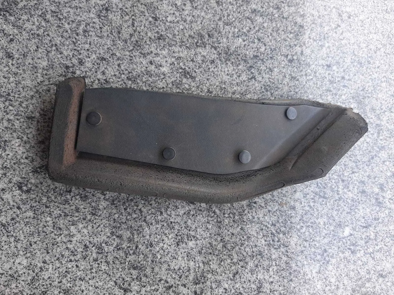 ACABAMENTO INTERNO PORTA DIANTEIRA LADO DIREITO F-250