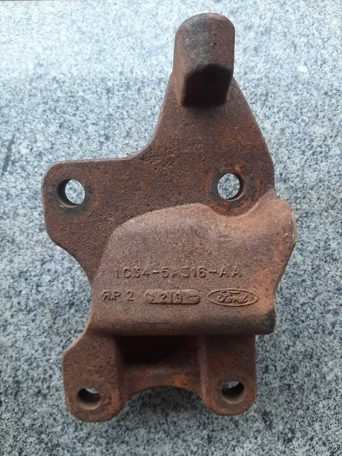 Suporte Molejo inferior esquerdo F-250 F4000 4x4 1c345a316aa