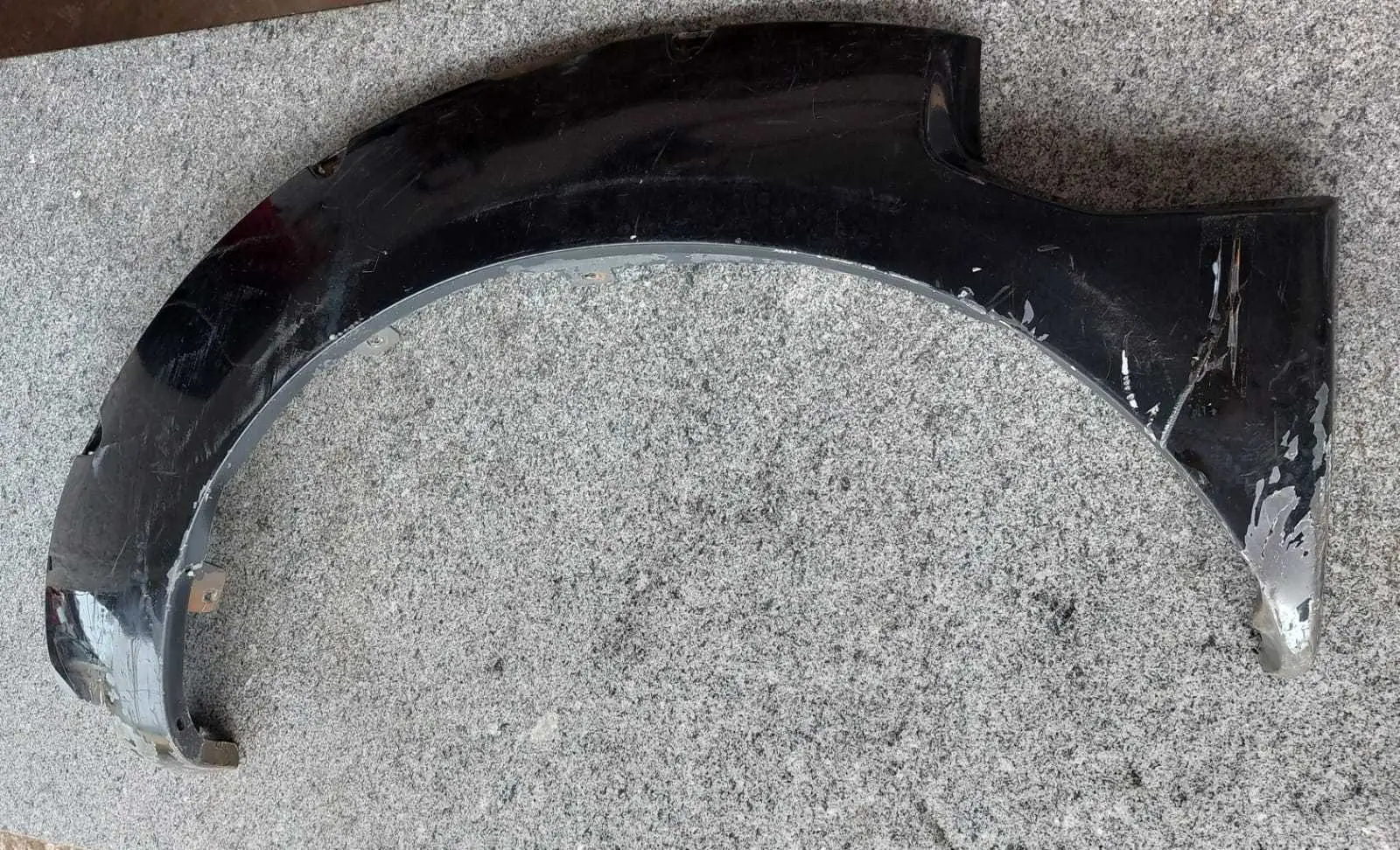 Moldura Aplique Caçamba Lado Esquerdo Frontier 2.8 02/08