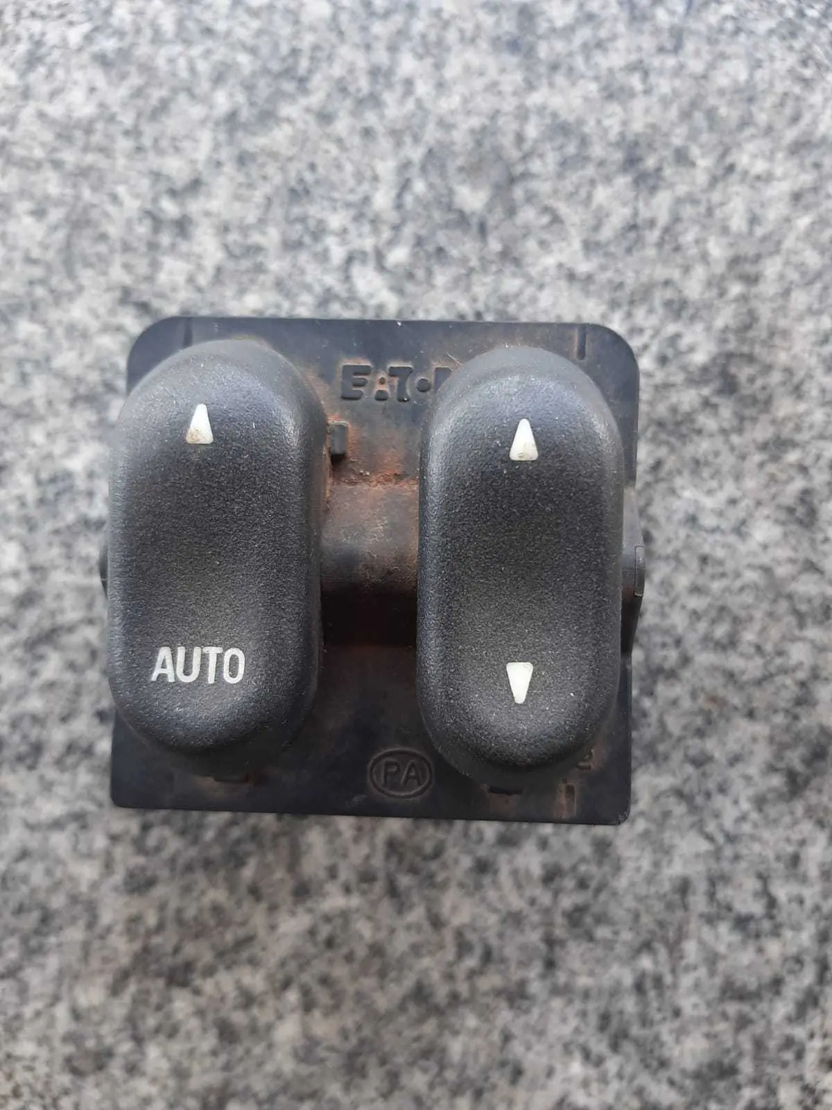 Comando Vidro Dianteiro Esquerdo F-350 F-250 Yc3514540aaw