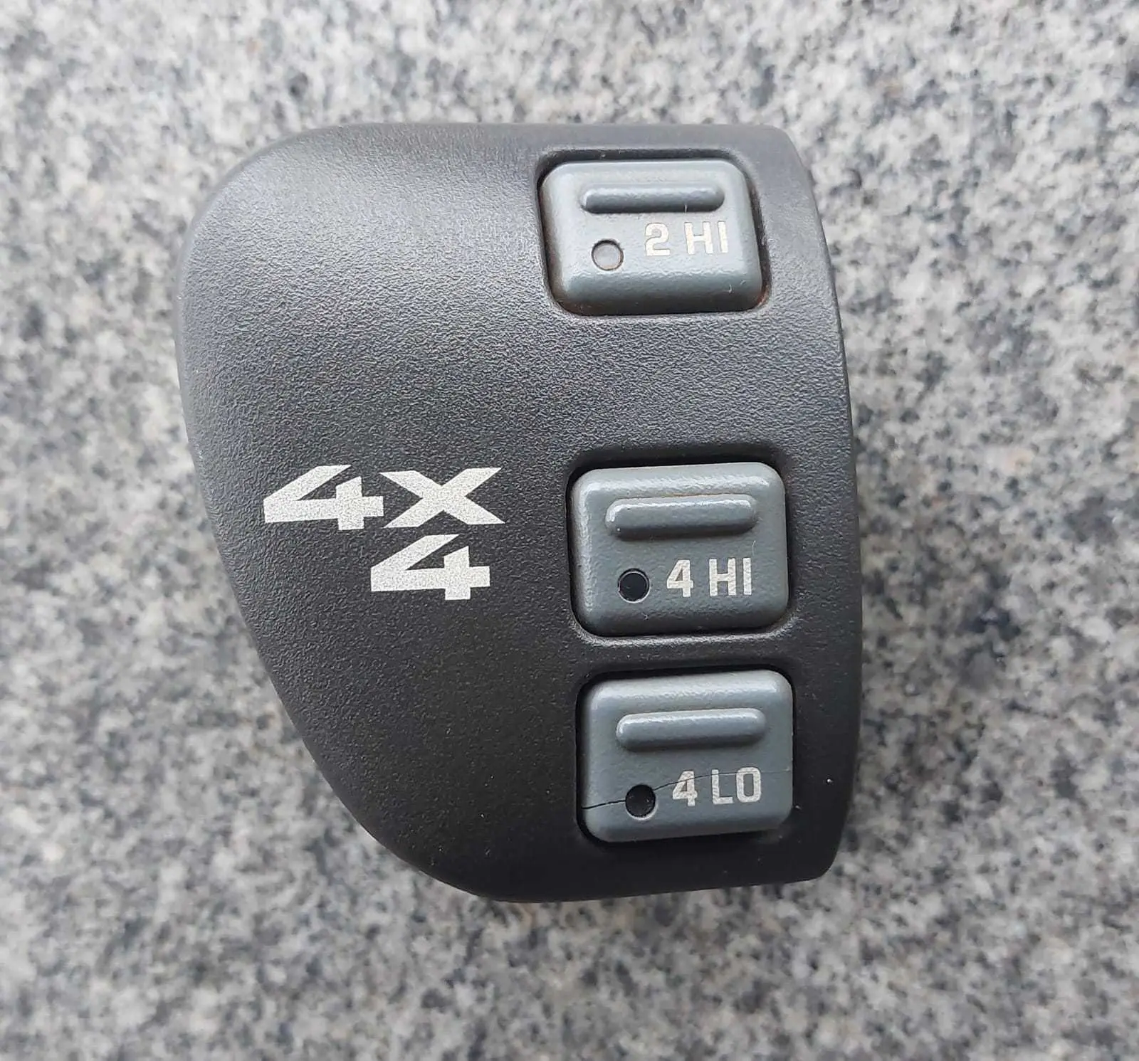 Botão Comando Interruptor Acionador Tração 4x4 S-10 Blazer
