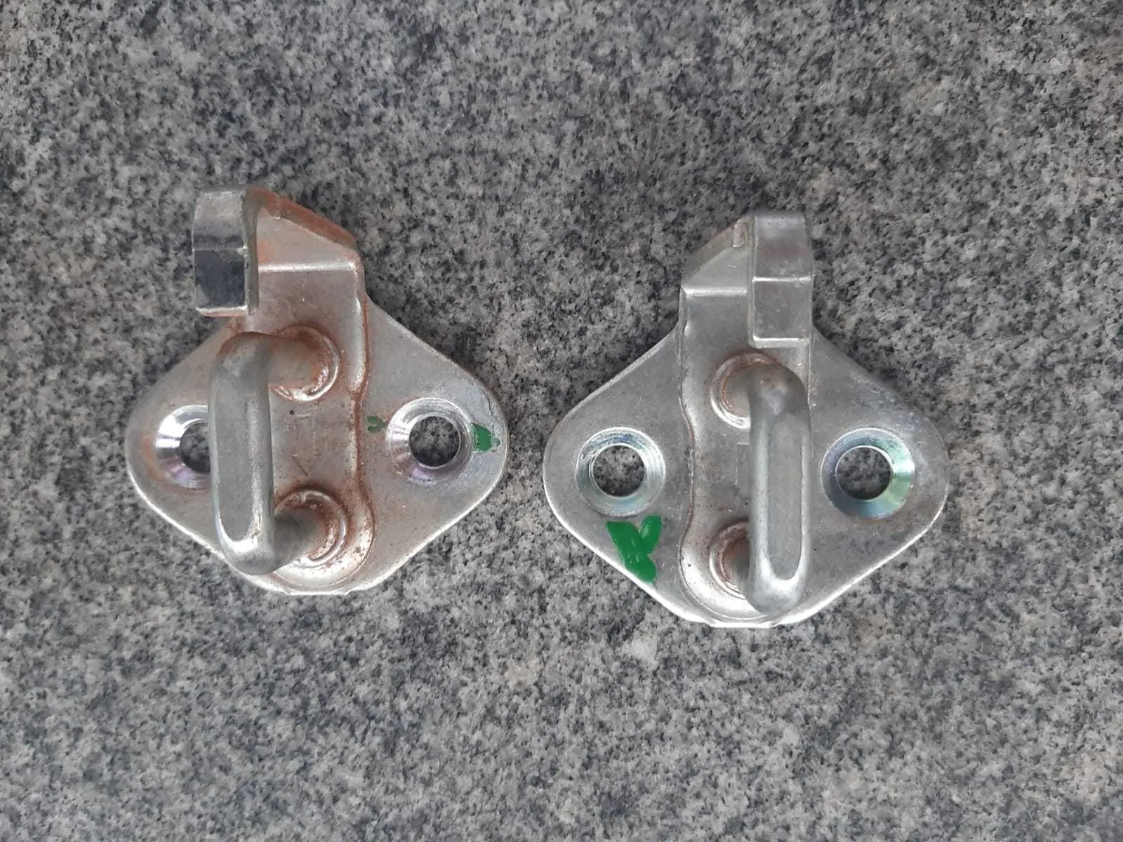 PAR BATENTE PORTA S-10 12/22
