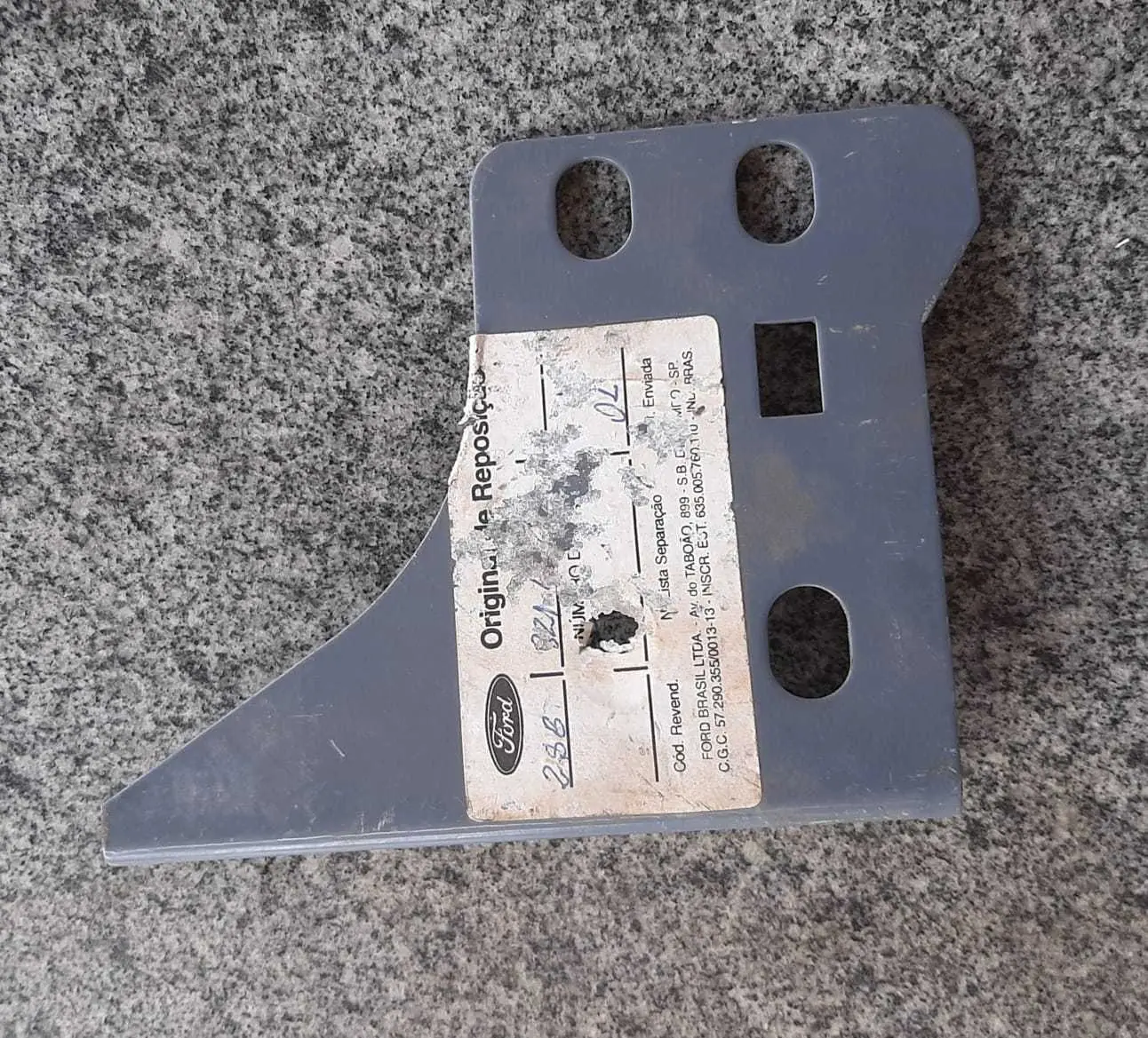 SUPORTE SUPERIOR LADO DIREITO QUADRO FRONTAL F-1000 96/98