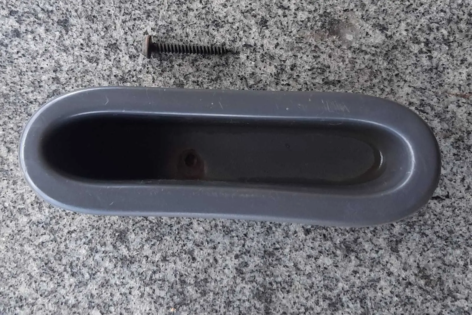 Moldura Acabam Puxador Porta Dianteira Esquerda Ranger 98/04