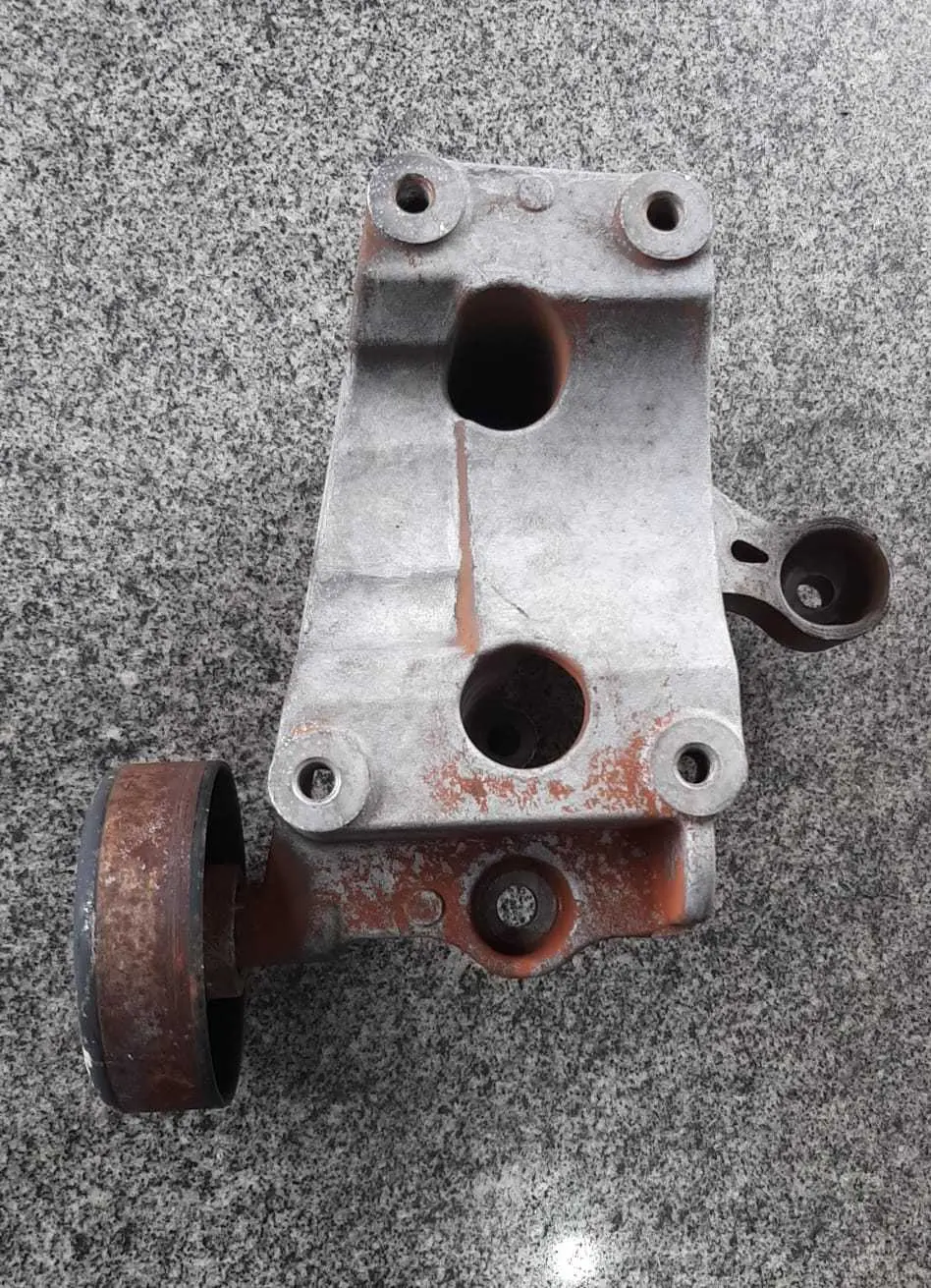 Suporte Compressor Ar Condicionado S-10 2.4 12/16 94713811