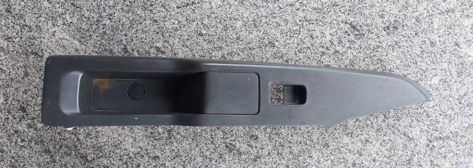 Moldura Botão Vidro Elé Dianteiro Dir S-10 52074639 17/23