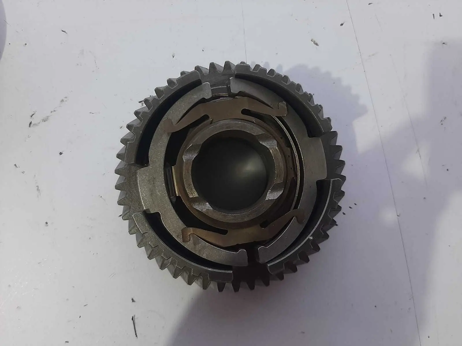 ENGRENAGEM DA 5ª COM LUVA HILUX 3.0 (46 DENTES)