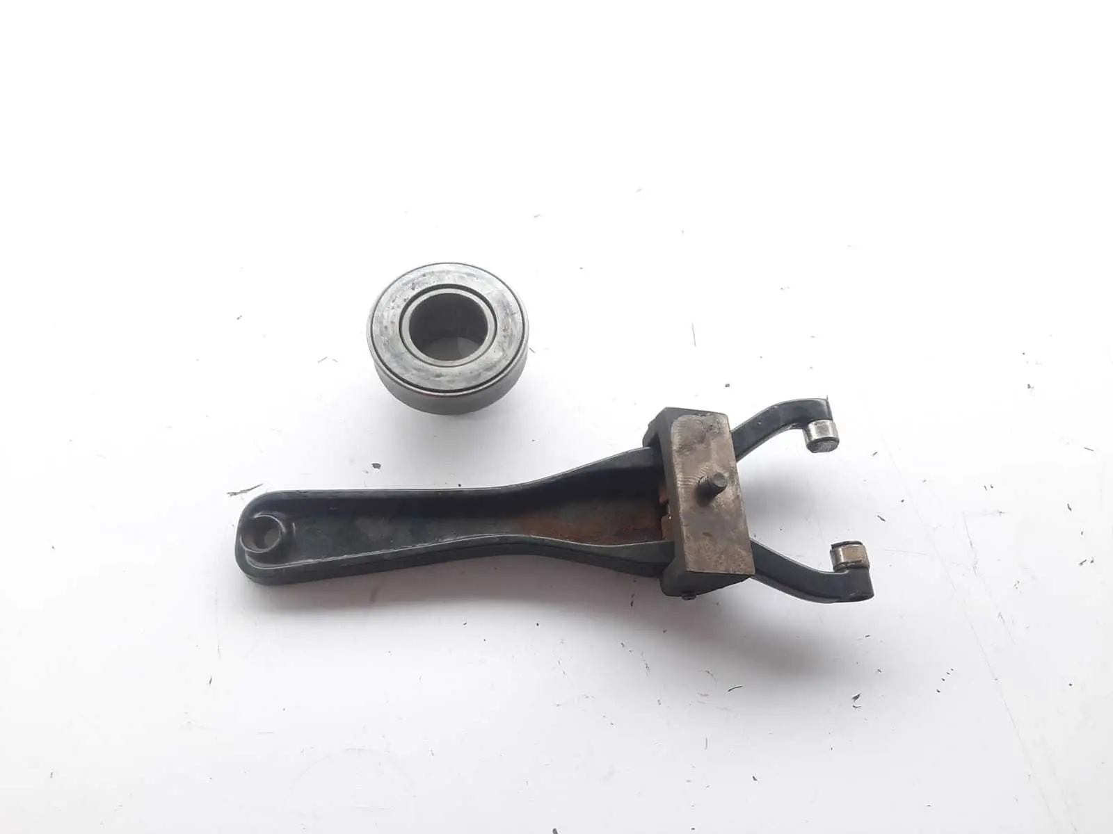 GARFO EMBREAGEM AGRALE MOTOR MWM 2.8 2008