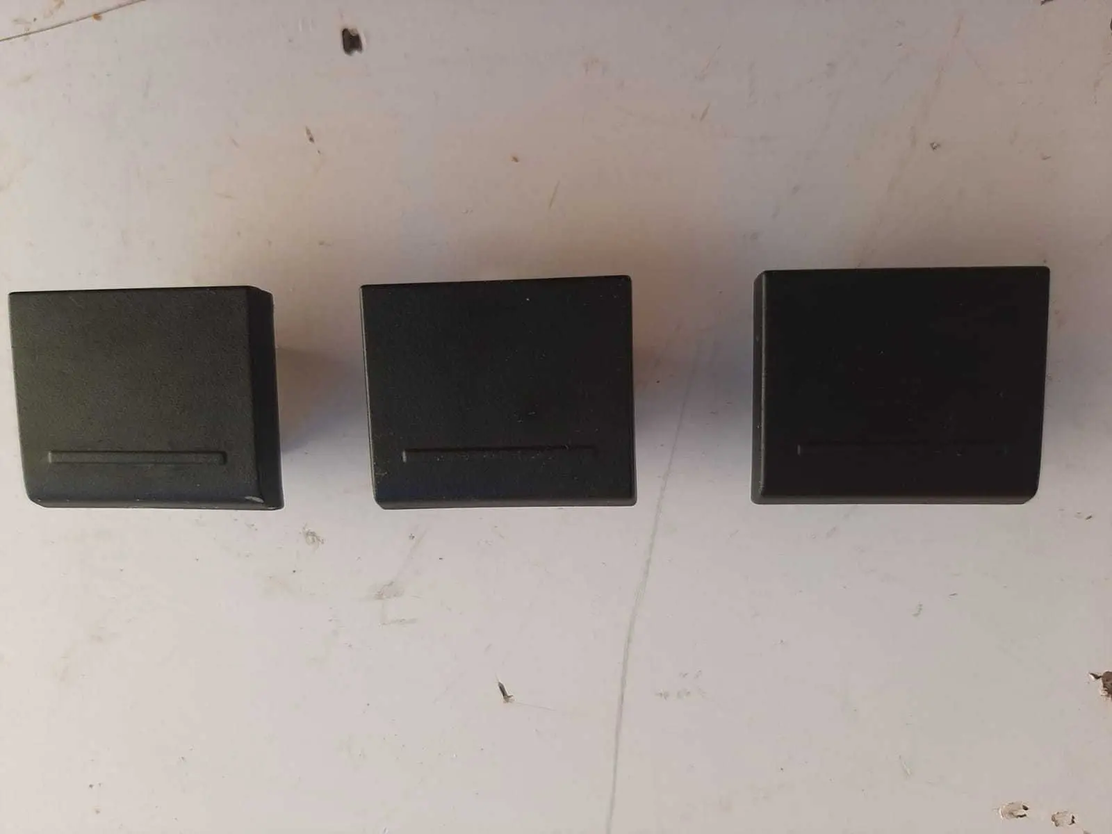 03 Tampas Console Amarok Original Vw 2h0858180