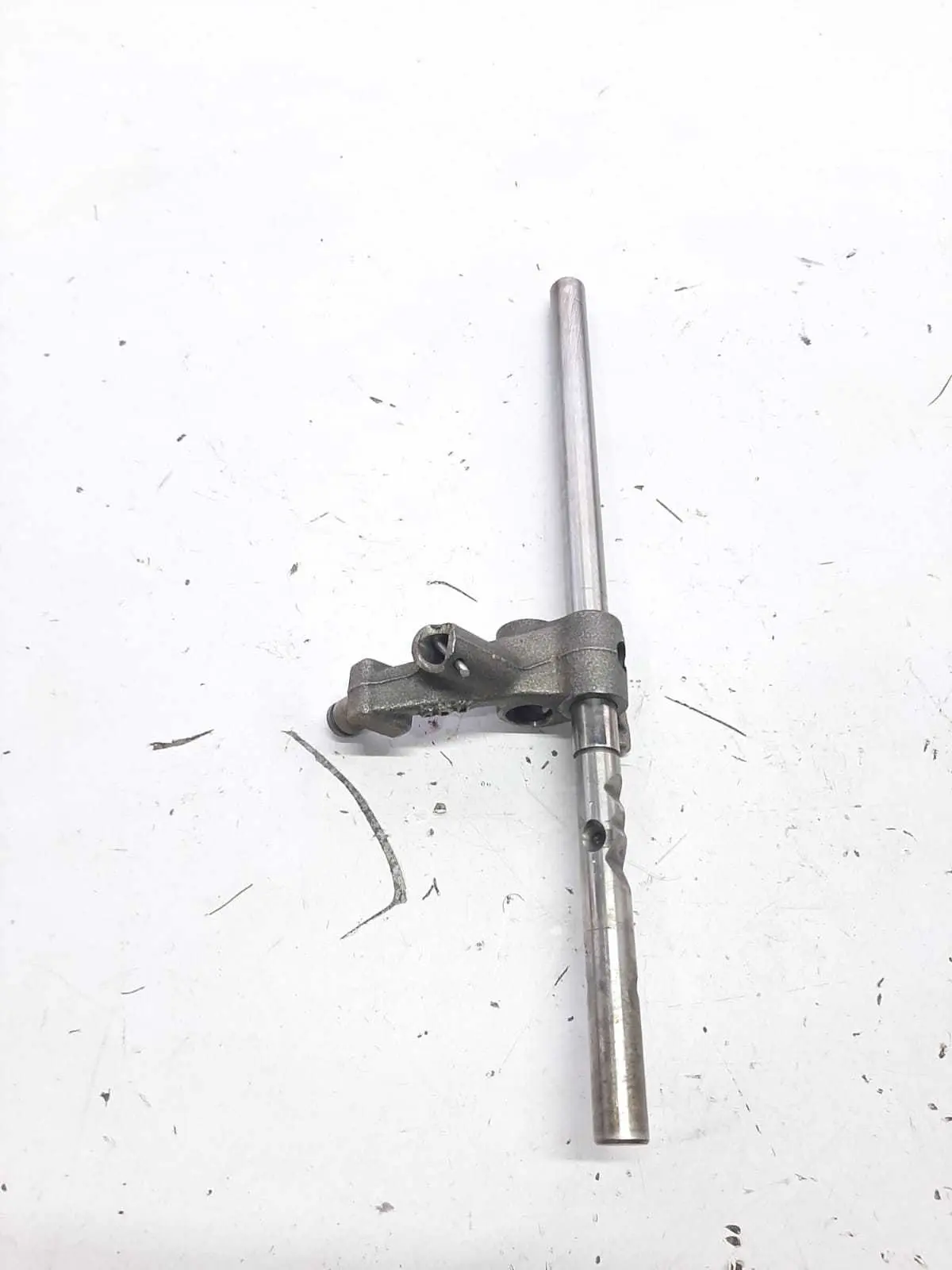 ASTE GARFO CAMBIO HILUX 3.0 05/15