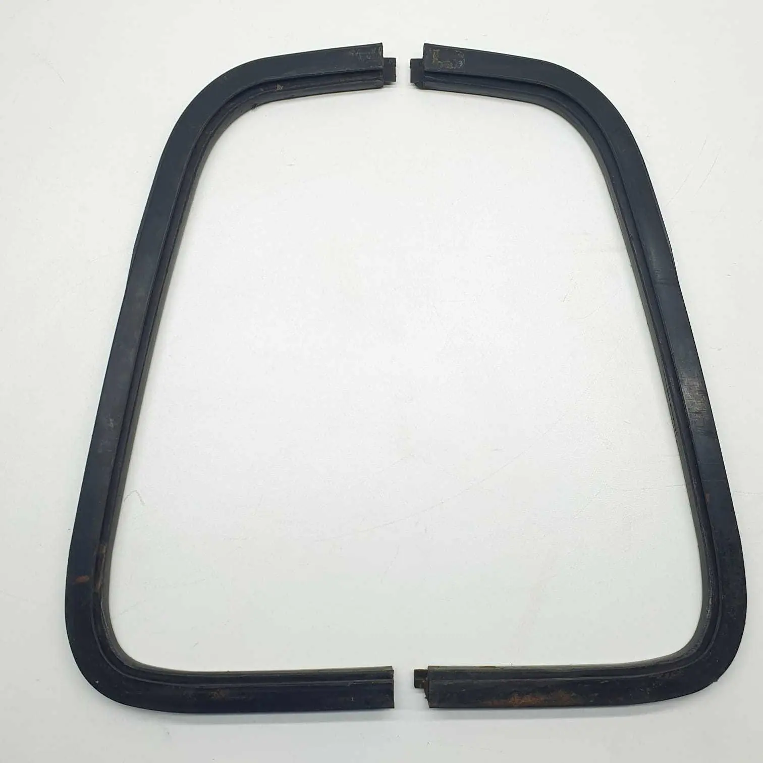 Par Moldura Lateral Esquerda Vidro Vigia Ranger 98/11