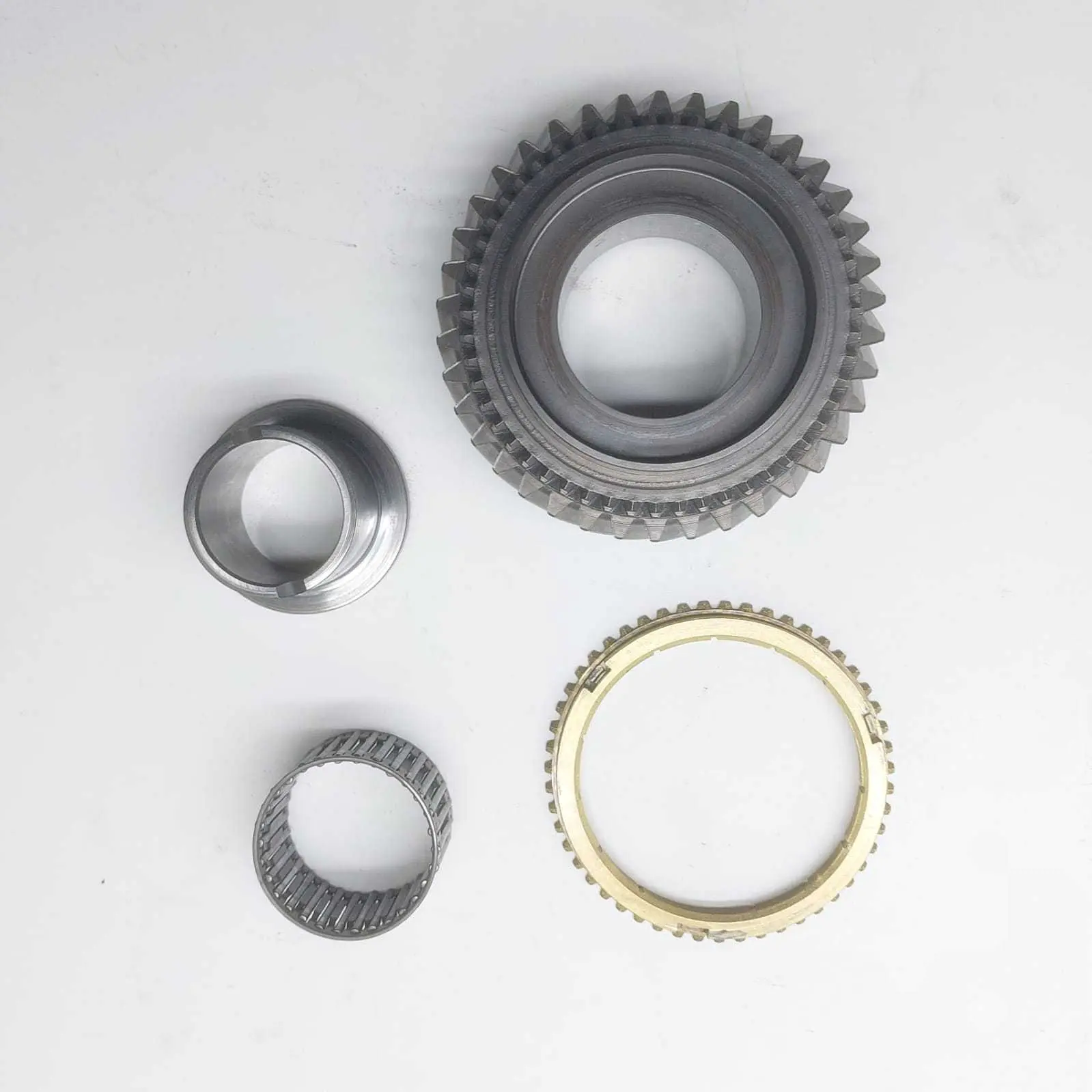 Engrenagem Sincronizado 1ª Marcha F-1000 Câmbio Mazda 38 Dentes