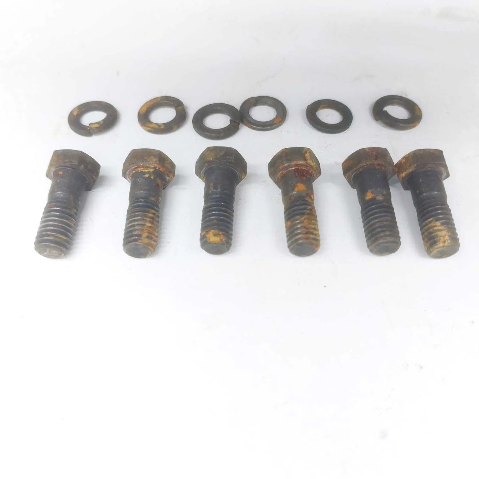 Parafusos Plato D-20 Perkins Q20b