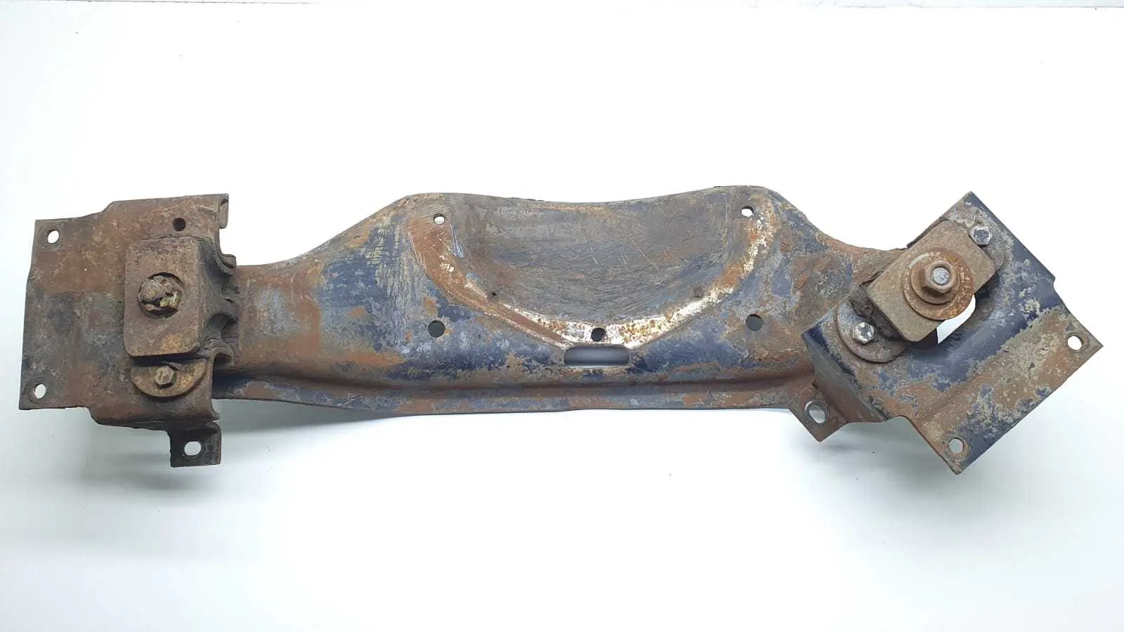 Travessa TRASEIRA F-1000 Motor Cambio Mwm 79/92 ORIGINAL