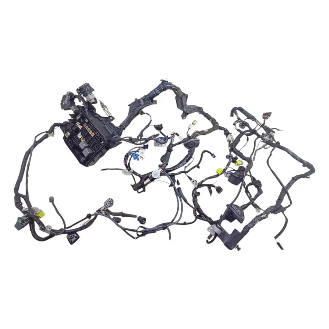 CHICOTE CAIXA FUZÍVEL TOYOTA COROLLA 1.8 2019 GLI 82111F2541