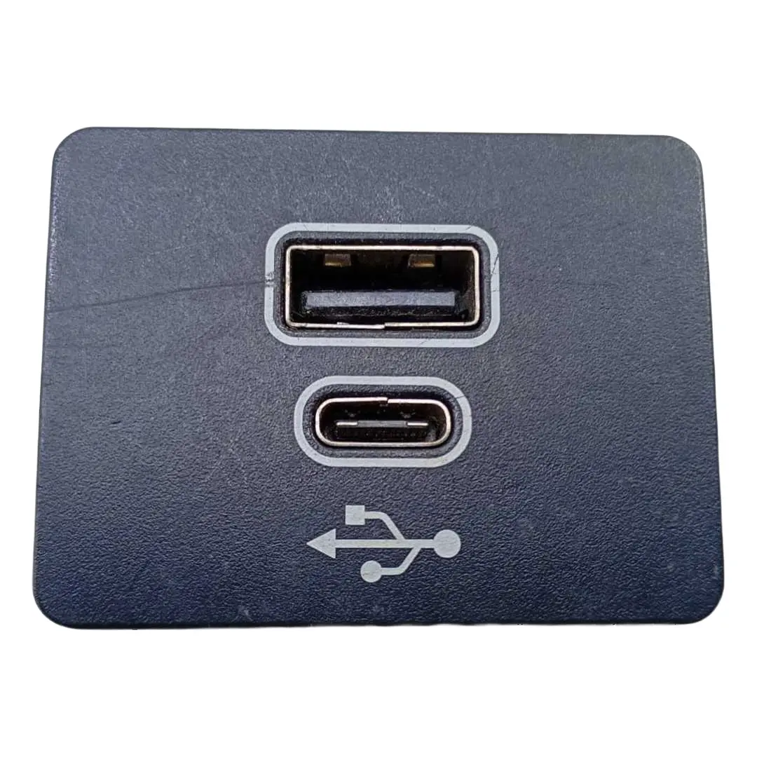 Adaptador Entrada USB Ford Ranger XLS 2025 NX7T14F014AD